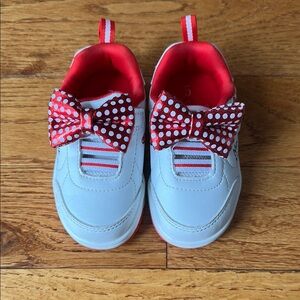 Minnie Mouse White and Red Bow Sneakers